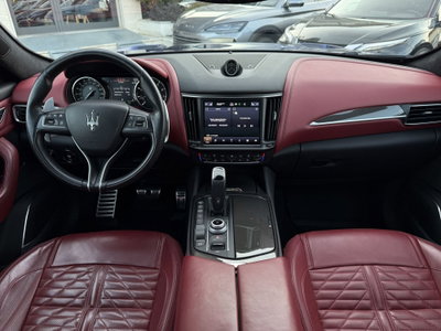 Maserati Levante Levante 3.8 V8 Ultima 580cv auto (17)