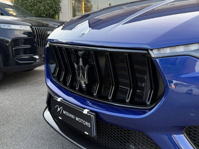 Maserati Levante Levante 3.8 V8 Ultima 580cv auto (7)
