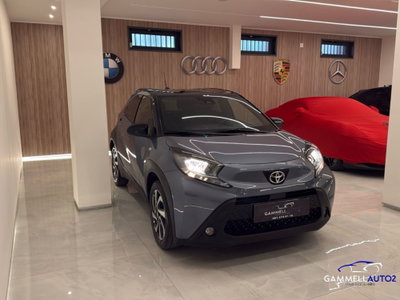 Toyota Aygo X 1.0 Lounge 72cv (4)