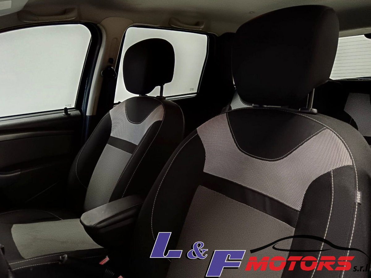Dacia Duster 1.5 dCi 110 CV S&S 4x2 Serie Speciale Brave2 (14)
