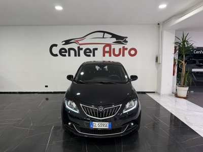 Lancia Ypsilon 1.0 FireFly 5 porte S&S Hybrid Gold Plus (2)