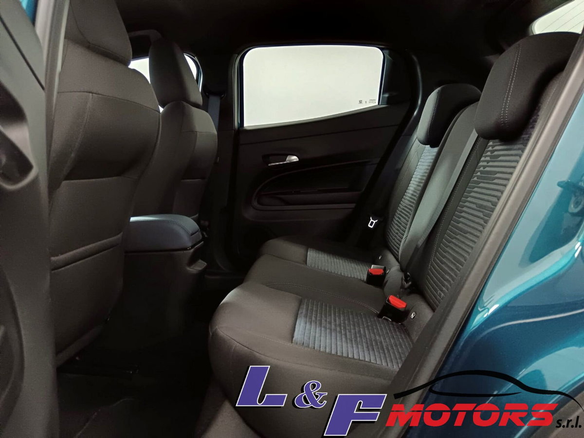 Alfa Romeo Junior 1.2 ibrida 145cv edct6 (20)