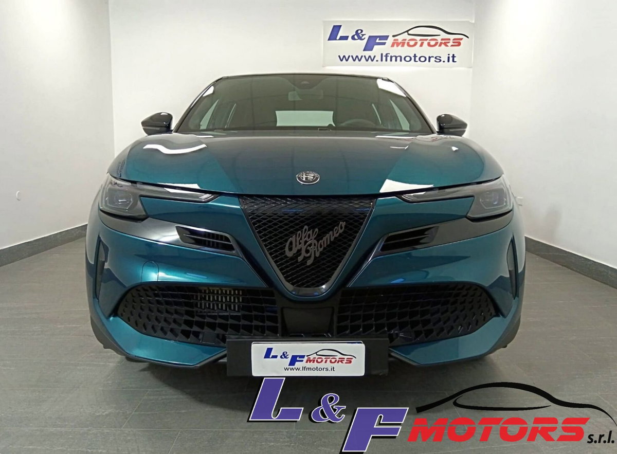 Alfa Romeo Junior 1.2 ibrida 145cv edct6 (3)