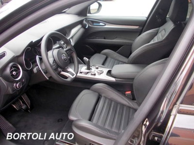 Alfa Romeo Stelvio Stelvio 2.2 Turbodiesel 210 CV AT8 Q4 Veloce (9)