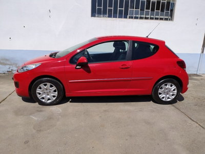 Peugeot 207 HDi 70CV FAP 5p. X Line (9)