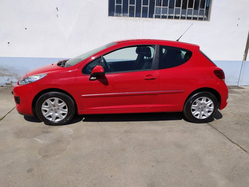 Peugeot 207 HDi 70CV 5p. Access
