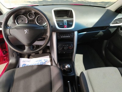 Peugeot 207 HDi 70CV 5p. Access (8)