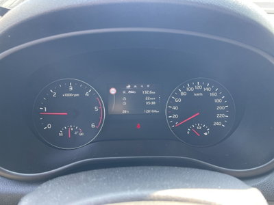 Kia Sportage 1.7 CRDI 2WD Cool (11)