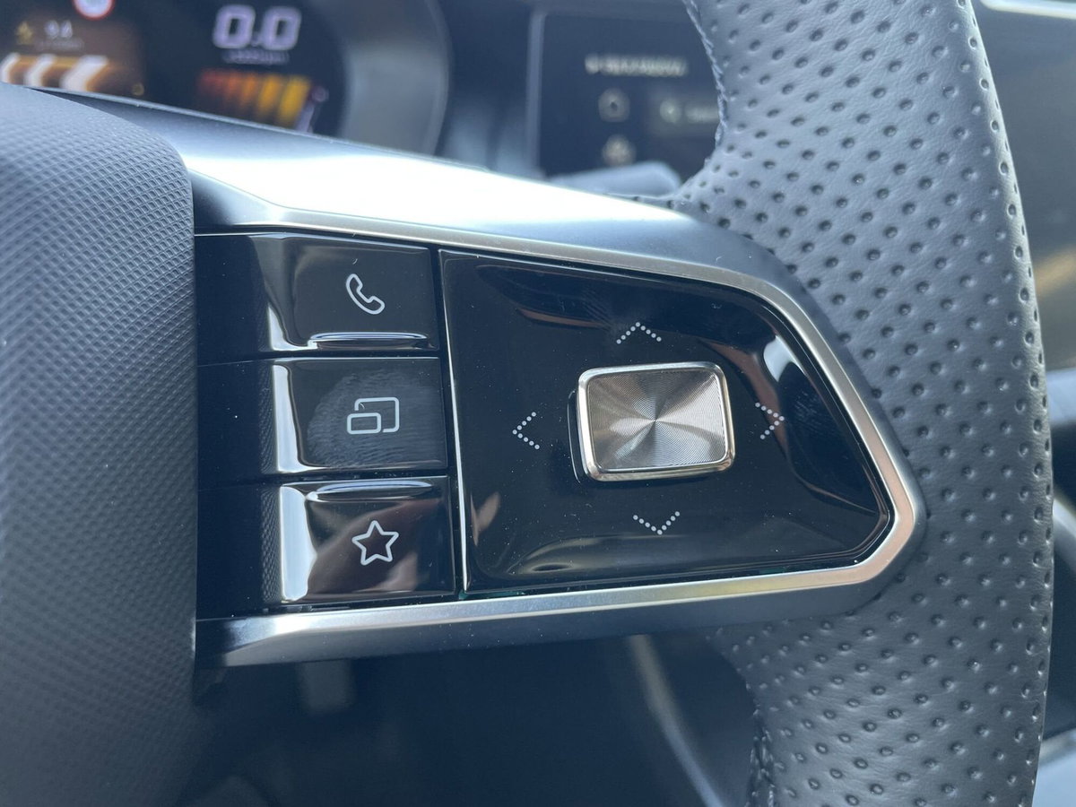 Mg ZS 1.5 hybrid+ Luxury auto (10)