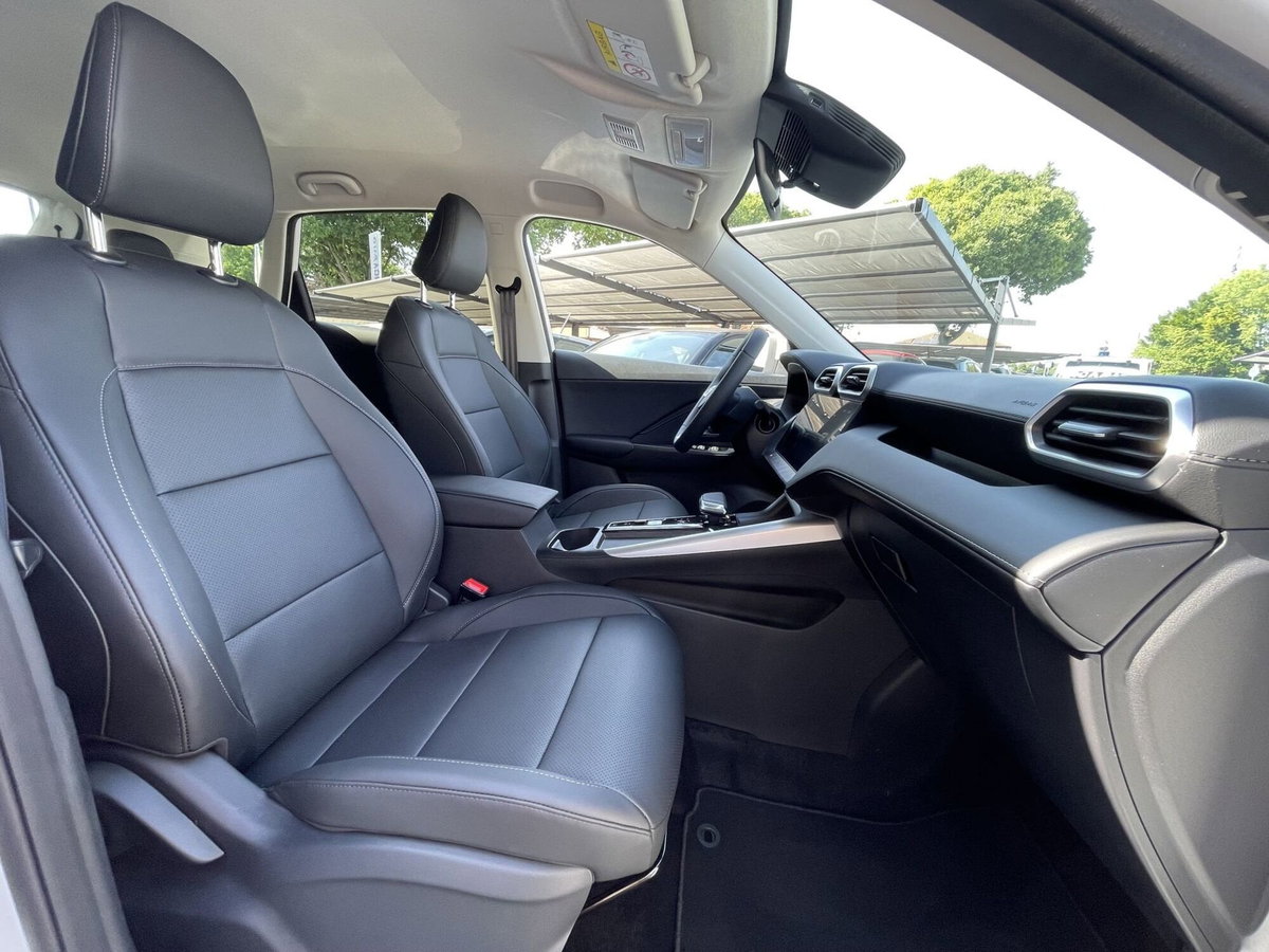 Mg ZS 1.5 hybrid+ Luxury auto (14)
