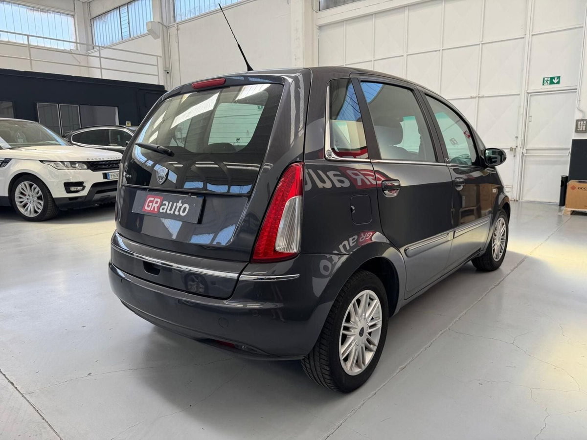 Lancia Musa 1.3 Mjt 95 CV 5th Avenue (8)