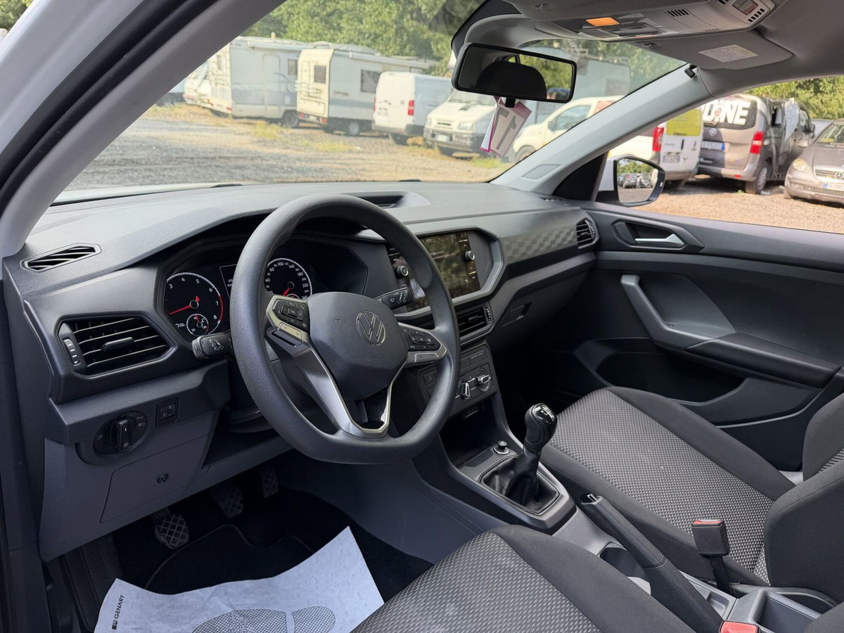 Volkswagen T-Cross 1.0 TSI Urban BMT (9)