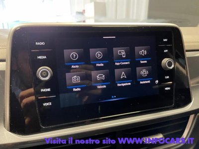 Volkswagen T-Roc 2.0 tdi Life 115cv (12)