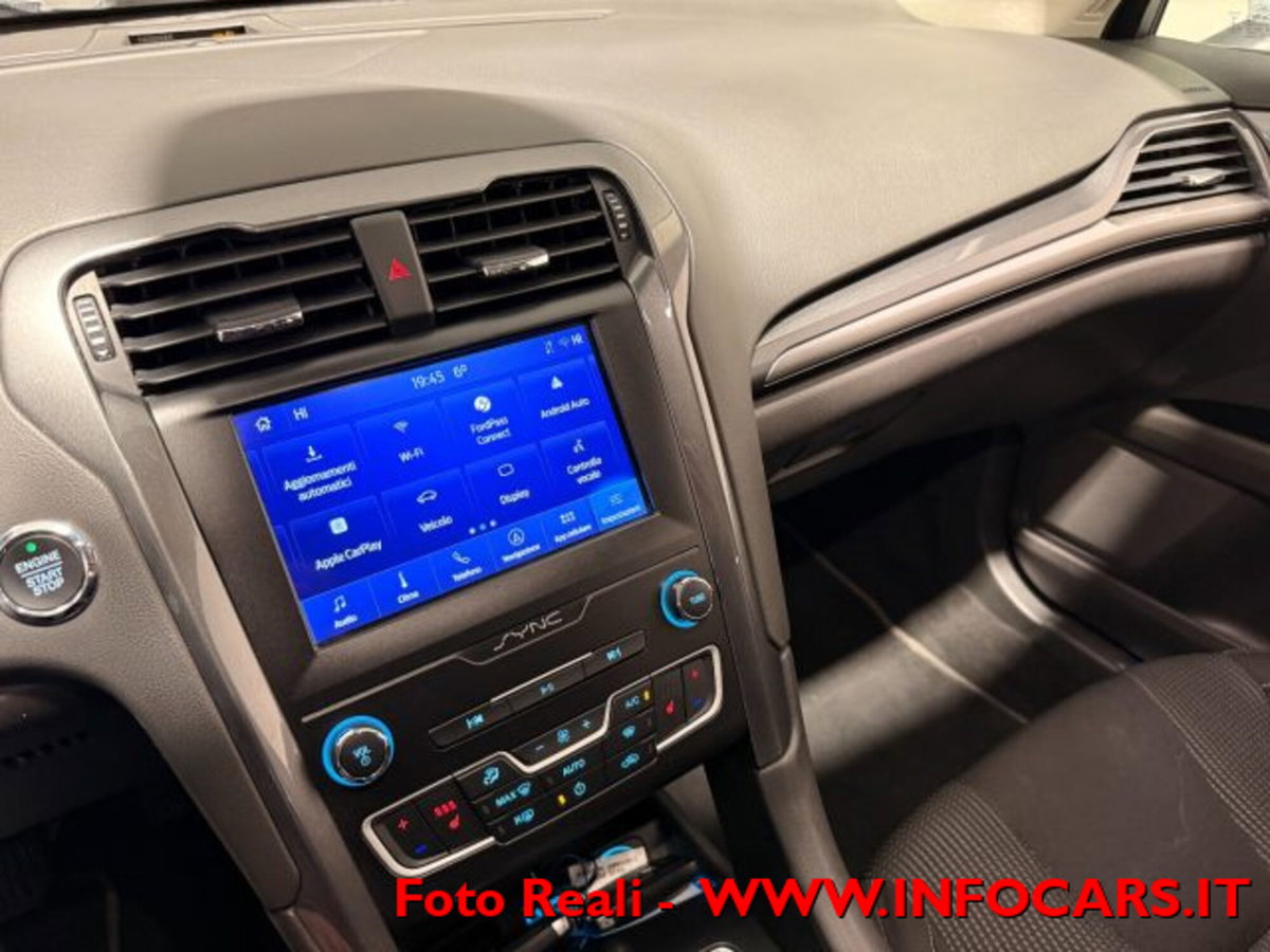 Ford Mondeo Station Wagon 2.0 EcoBlue 150 CV S&S aut. SW Titanium Business (19)