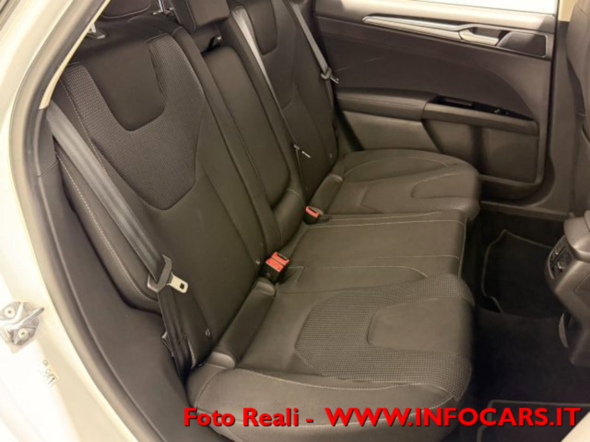 Ford Mondeo Station Wagon 2.0 EcoBlue 150 CV S&S aut. SW Titanium Business (8)