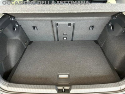 Volkswagen Golf Variant 1.0 eTSI EVO DSG Life (20)