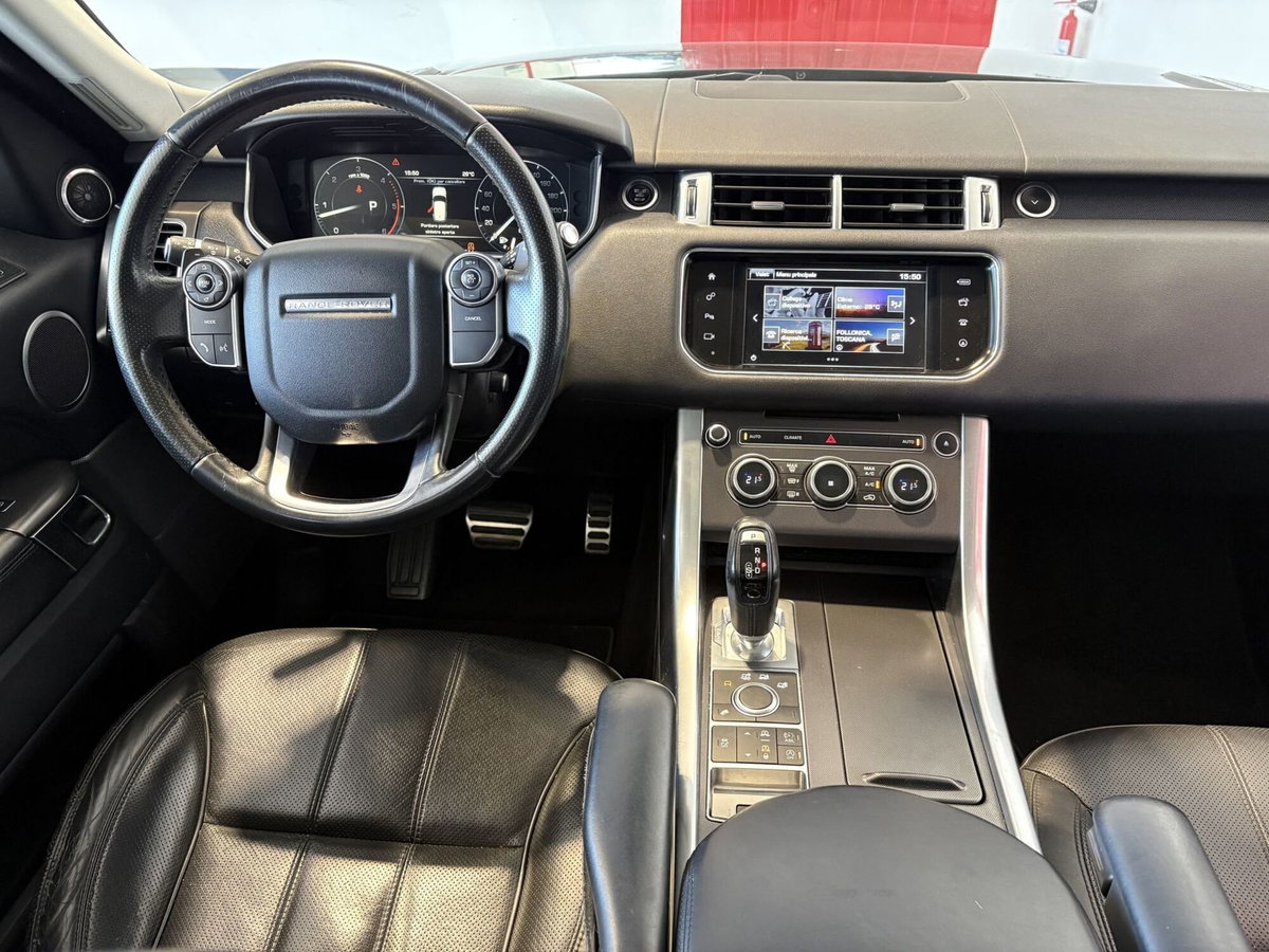 Land Rover Range Rover Sport 3.0 TDV6 HSE (11)