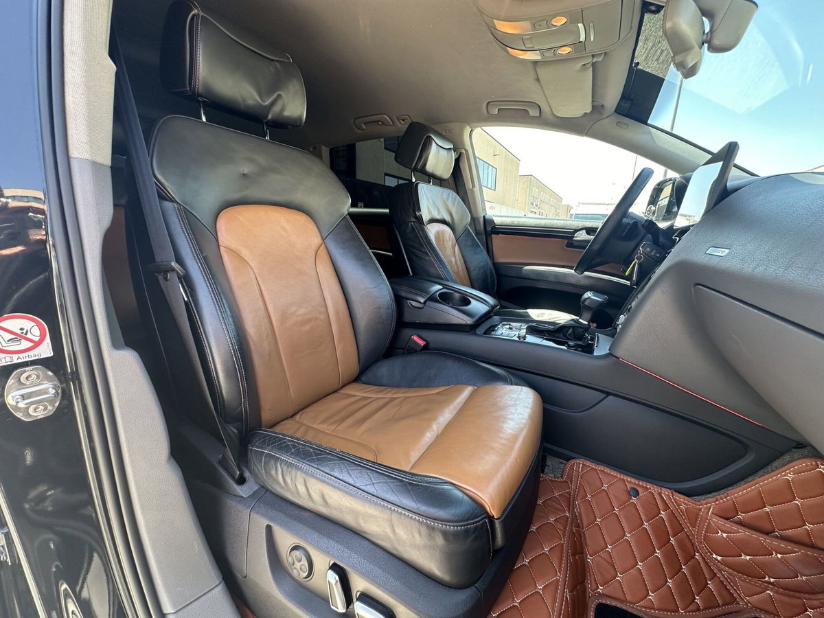 Audi Q7 3.0 V6 TDI 233CV quattro tiptronic (11)