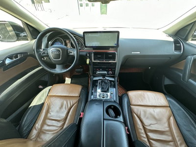 Audi Q7 3.0 V6 TDI 233CV quattro tiptronic (9)