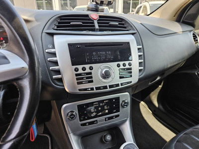 Lancia Delta 1.4 T-Jet 120 CV Argento Ecochic GPL (15)
