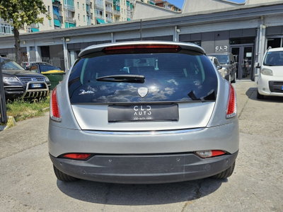 Lancia Delta 1.4 T-Jet 120 CV Argento Ecochic GPL (5)