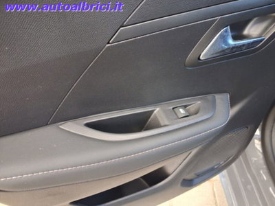 Peugeot 208 1.2 puretech Active s&s 100cv (16)