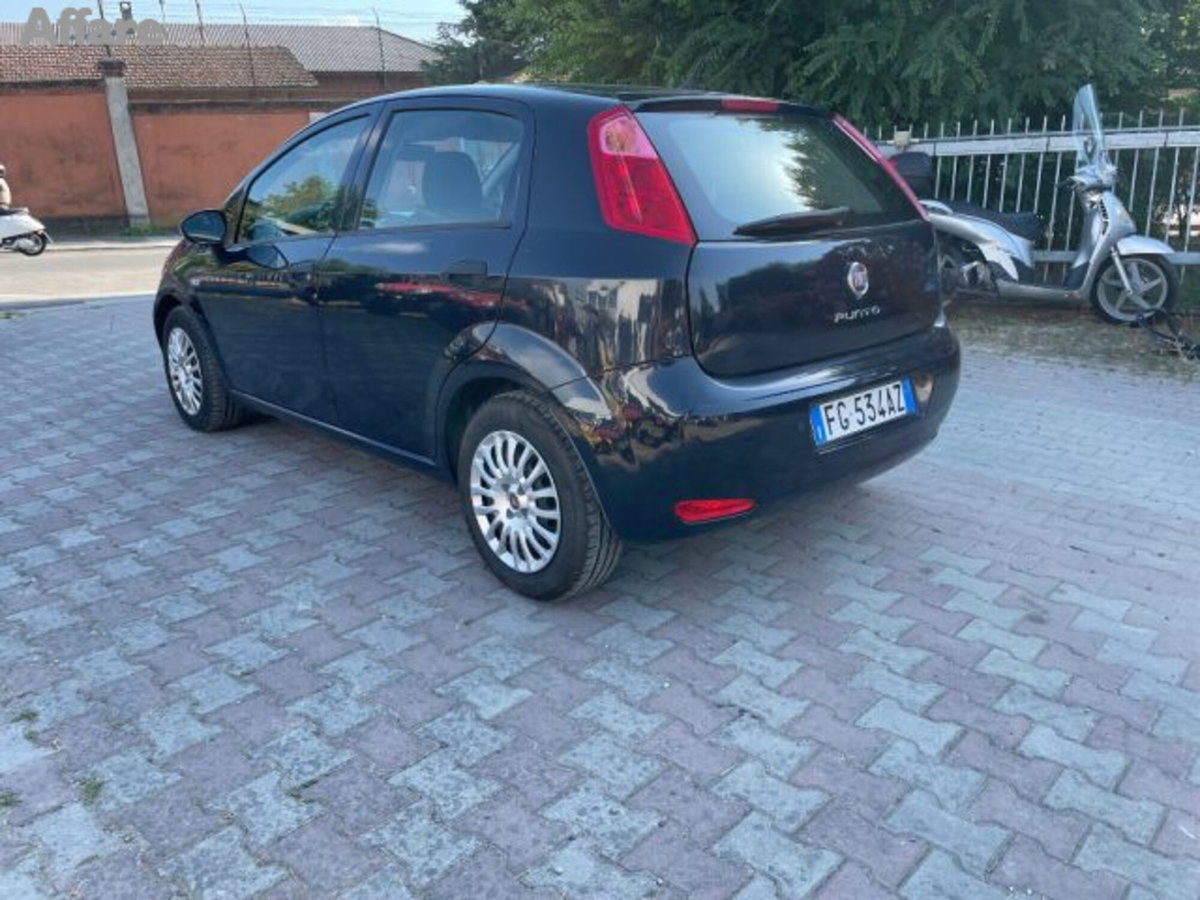 Fiat Punto 1.3 MJT II S&S 95 CV 5 porte Street (3)