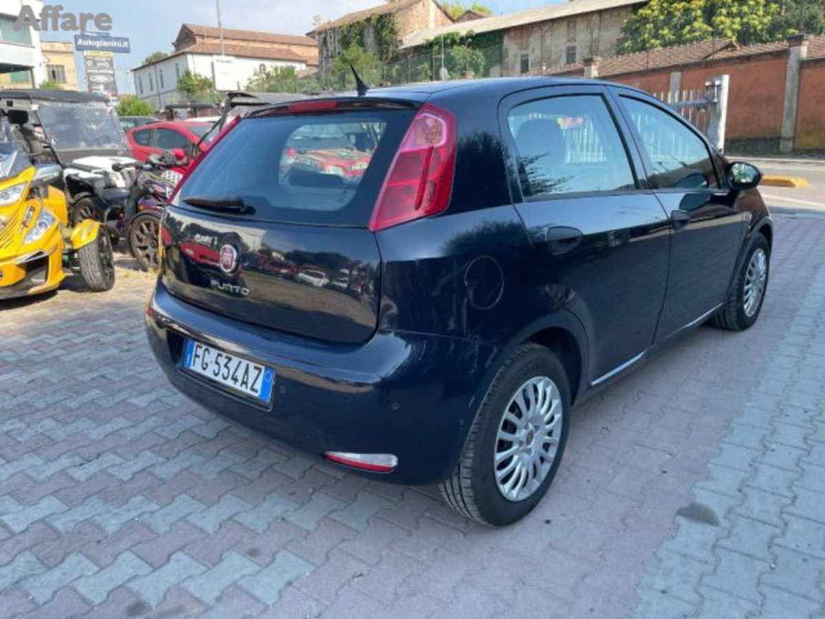Fiat Punto 1.3 MJT II S&S 95 CV 5 porte Street (5)