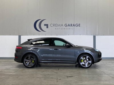 Porsche Cayenne Coupé 3.0 V6 (2)