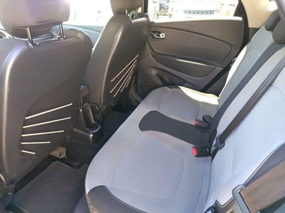 Renault Captur 1.5 dCi 8V 90 CV Start&Stop Energy R-Link (11)