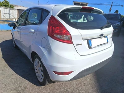 Ford Fiesta 1.4 TDCi 70CV 5 porte Titanium (6)