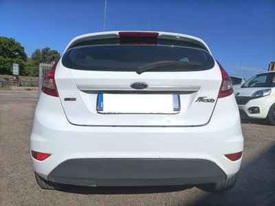 Ford Fiesta 1.4 TDCi 70CV 5 porte Titanium (8)