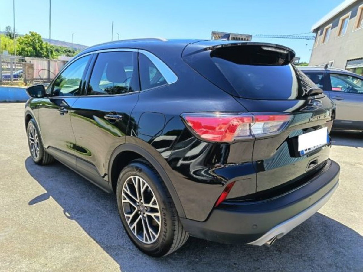 Ford Kuga 2.0 EcoBlue Hybrid 150 CV 2WD Titanium X (6)