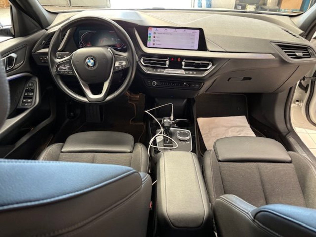 BMW Serie 1 116d 2.0 116CV cat 5 porte Attiva DPF (11)