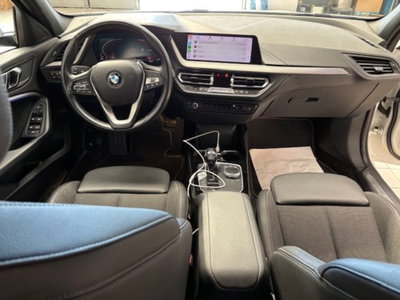 BMW Serie 1 116d 2.0 116CV cat 5 porte Attiva DPF (11)