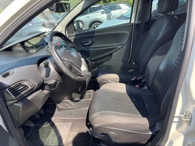 Lancia Ypsilon 1.3 MJT 16V 95 CV 5 porte S&S Platinum (10)