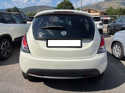 Lancia Ypsilon 1.3 MJT 16V 95 CV 5 porte S&S Platinum (7)