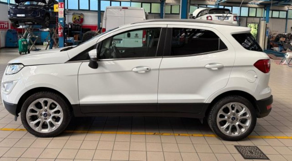 Ford EcoSport 1.0 EcoBoost 125 CV Start&Stop ST-Line (4)