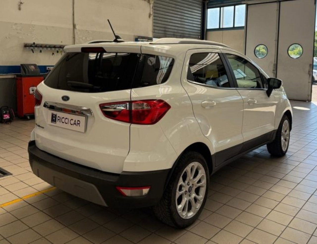 Ford EcoSport 1.0 EcoBoost 125 CV Start&Stop ST-Line (6)