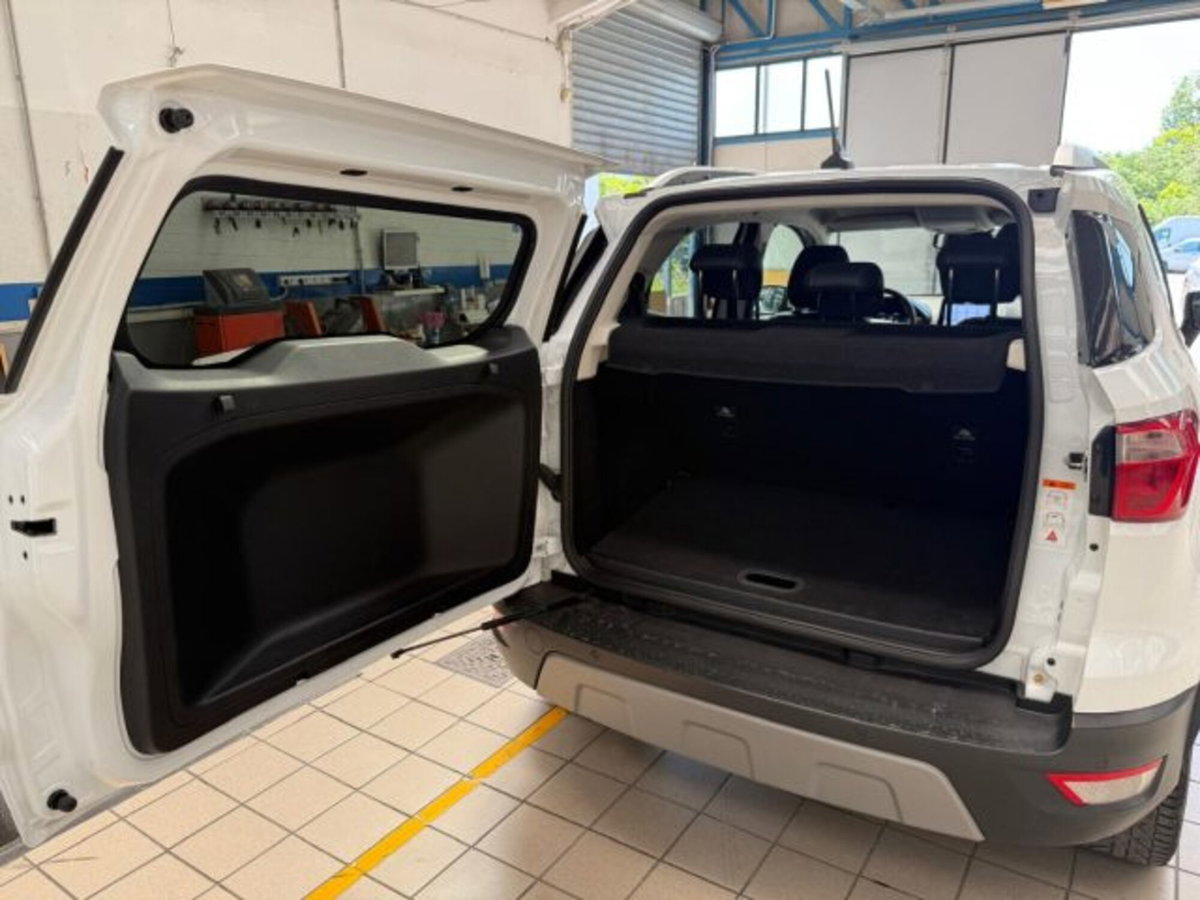 Ford EcoSport 1.0 EcoBoost 125 CV Start&Stop ST-Line (9)