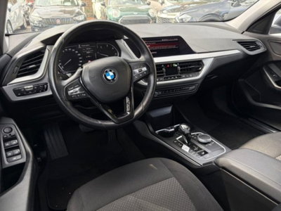 BMW Serie 1 116d 2.0 116CV cat 5 porte Attiva DPF (10)
