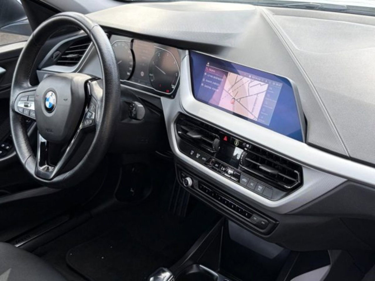 BMW Serie 1 116d 2.0 116CV cat 5 porte Attiva DPF (13)