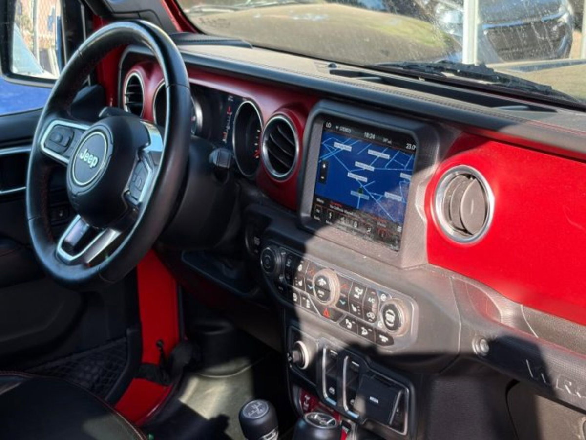 Jeep Wrangler 2.2 Mjt II Rubicon (16)