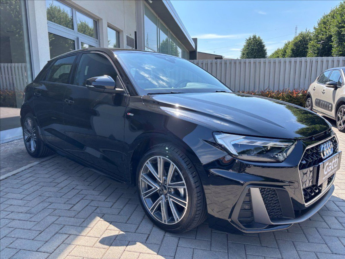 Audi A1 Sportback 30 TFSI S line edition (4)