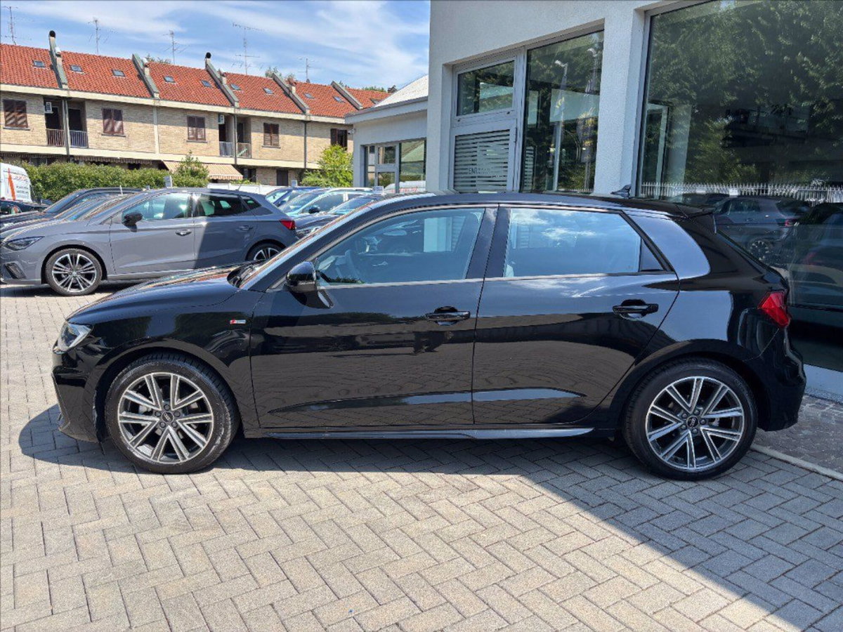 Audi A1 Sportback 30 TFSI S line edition (6)