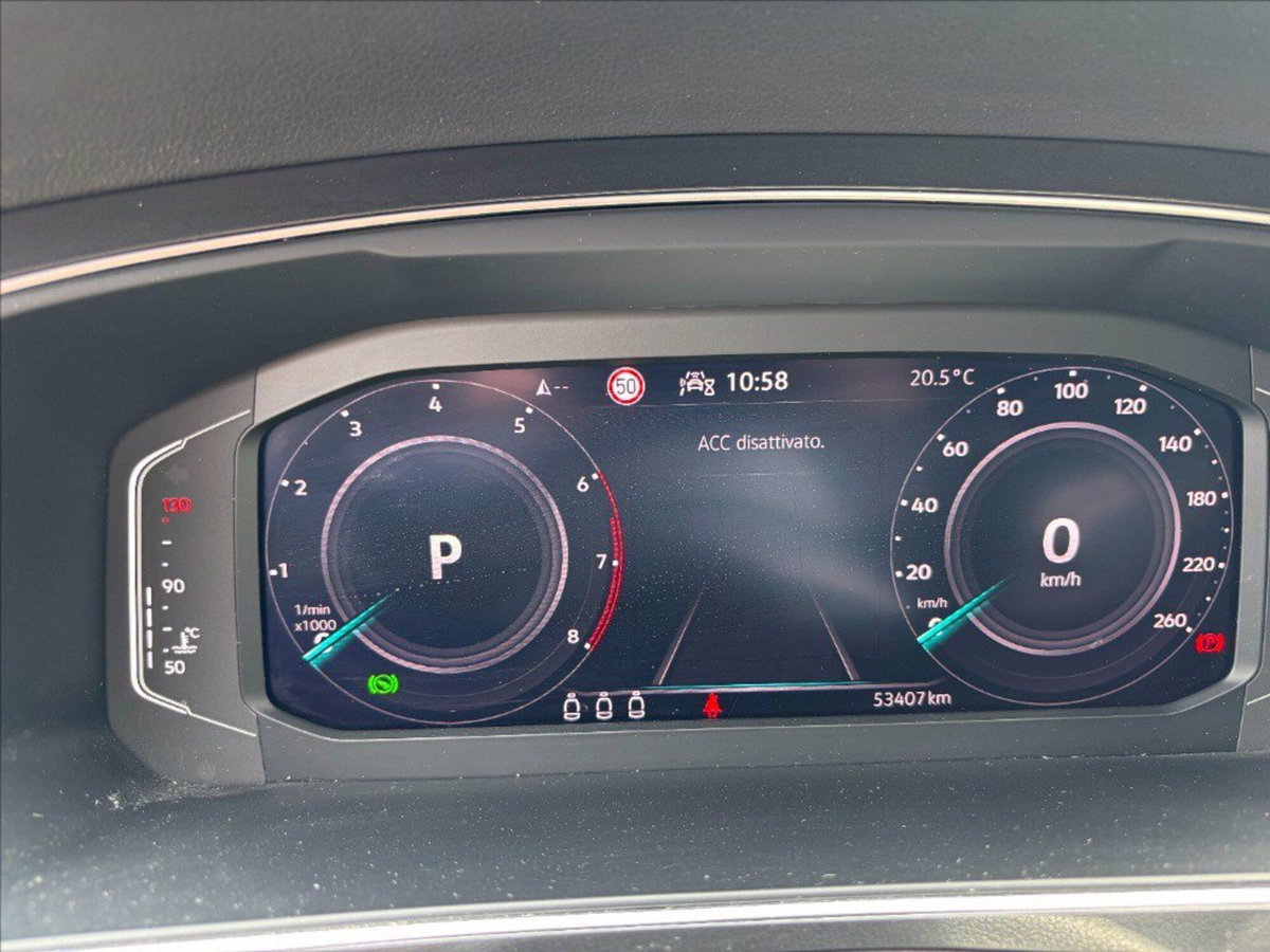 Volkswagen Tiguan 1.5 TSI 150 CV DSG ACT R-Line (11)