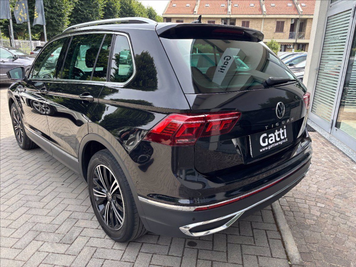 Volkswagen Tiguan 1.5 TSI 150 CV DSG ACT R-Line (7)