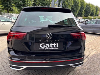 Volkswagen Tiguan 1.5 TSI 150 CV DSG ACT R-Line (8)