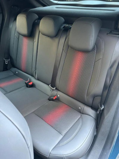 Alfa Romeo Junior 1.2 ibrida Sport Speciale 145cv edct6 (16)