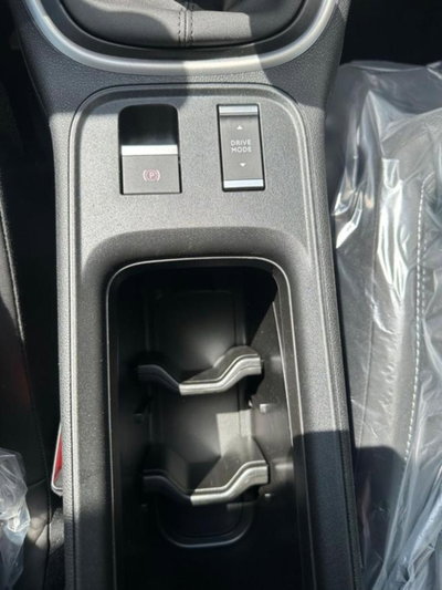 Jeep Avenger 1.2 turbo Summit fwd 100cv (16)